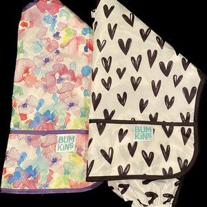 Bumkins Sleeved Bibs-Set of 2 (Watercolor & Black hearts), Size 6-24 months